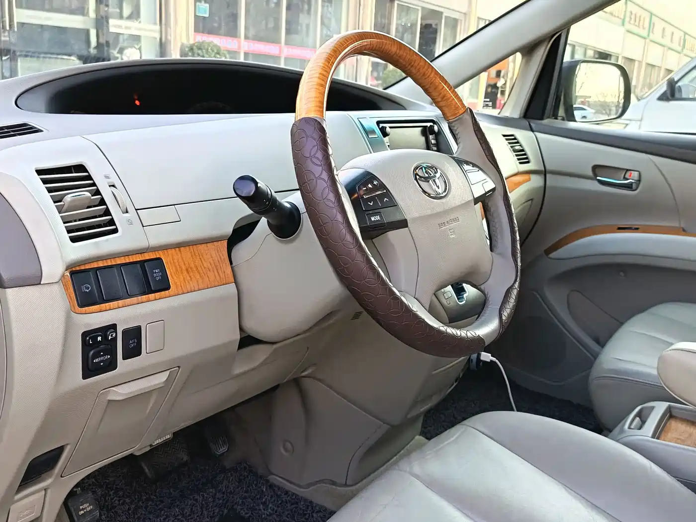 Toyota Previa 2007 3.5L 7-Seater Luxury фото 18