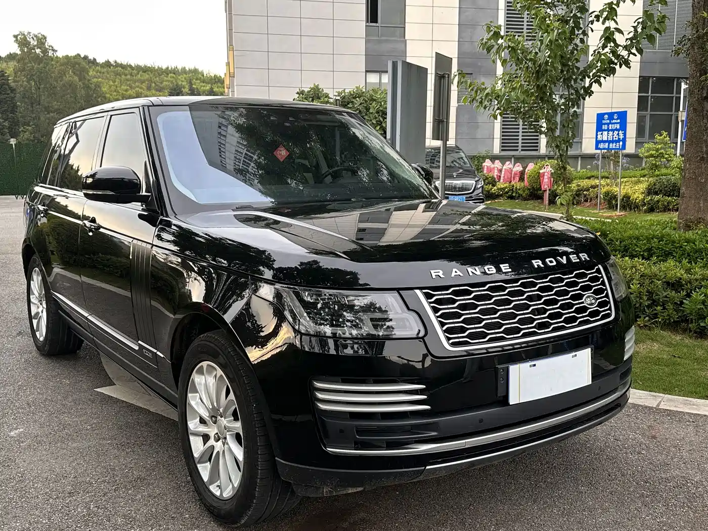 Фото 3 - Land Rover Range Rover