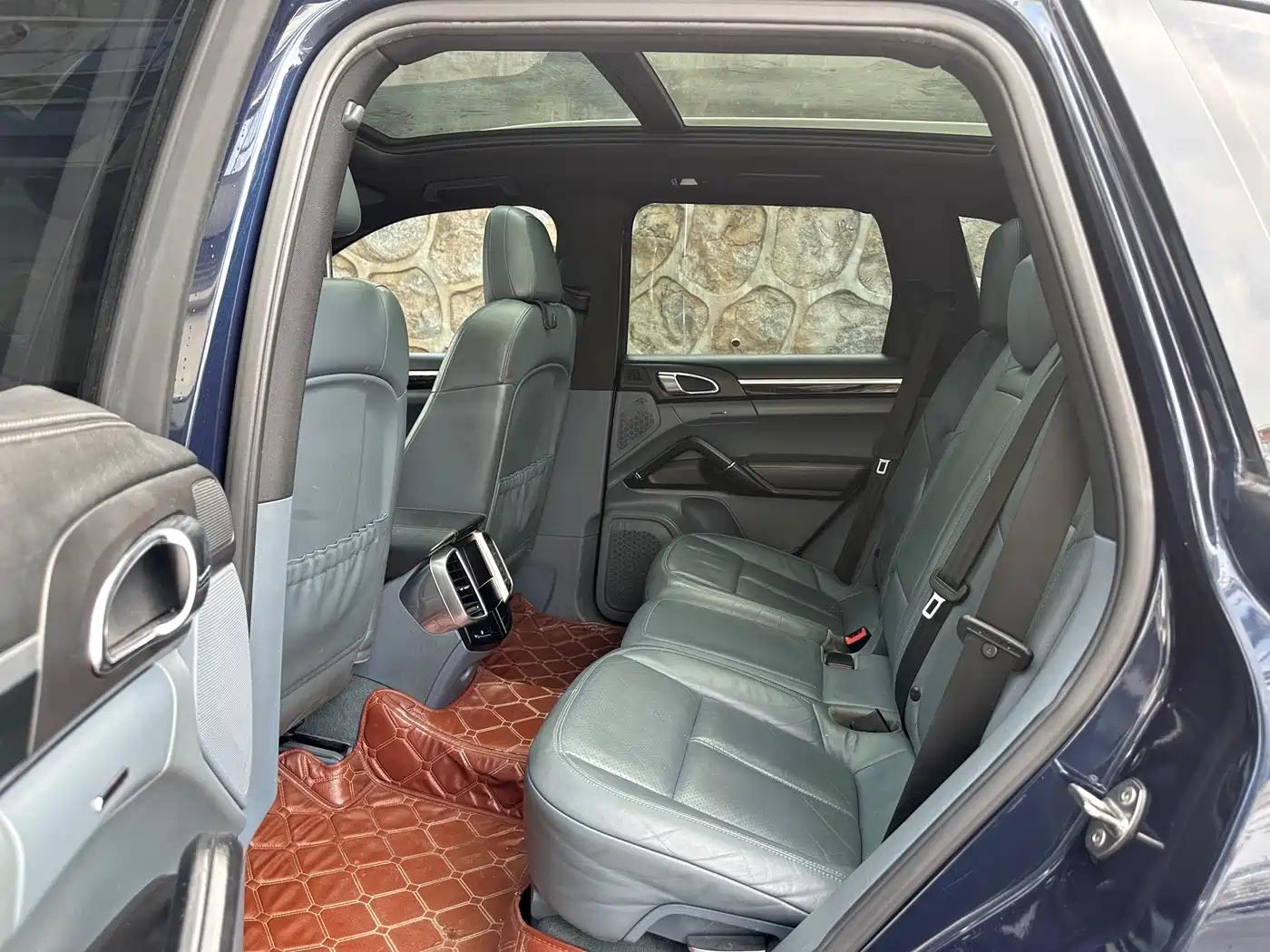 Porsche Cayenne 2011 Cayenne 3.0T фото 8