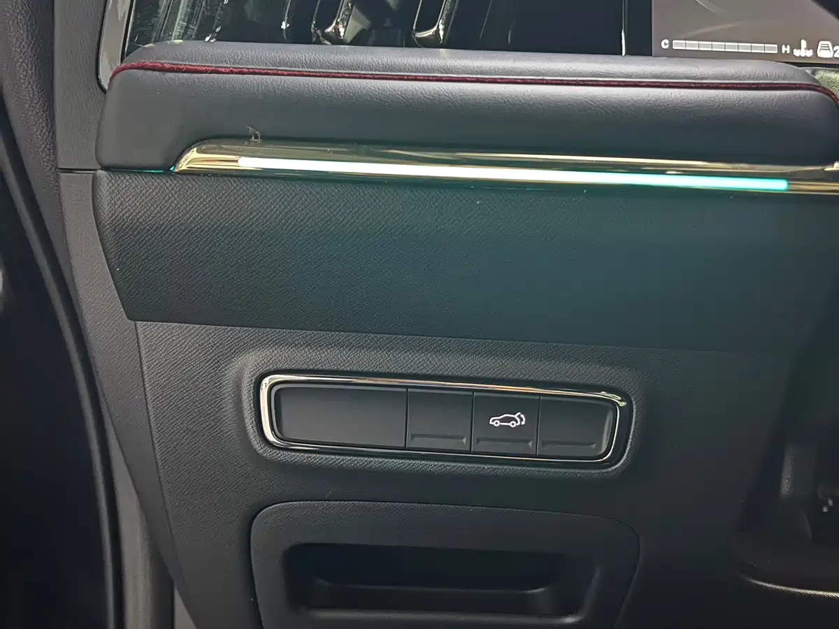 GAC Trumpchi Trumpchi M8 2024 Model Grandmaster Series 400T Pioneer Edition фото 29