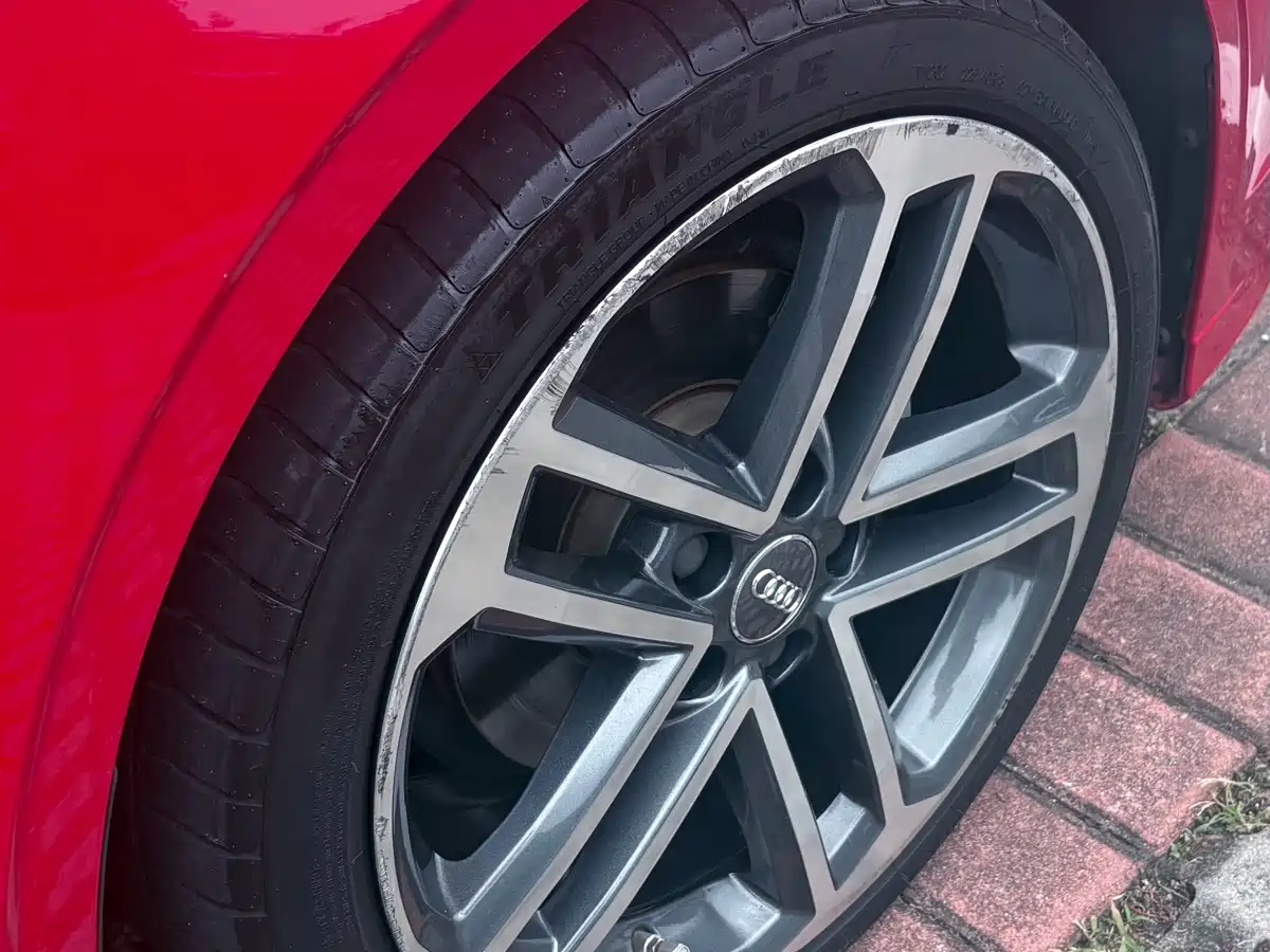 Фото 9 - Audi A3