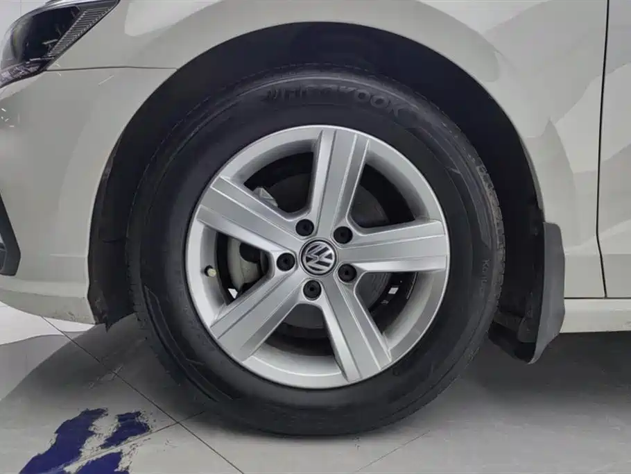 Volkswagen Lamando 2021 230TSI DSG Fashion Edition фото 6