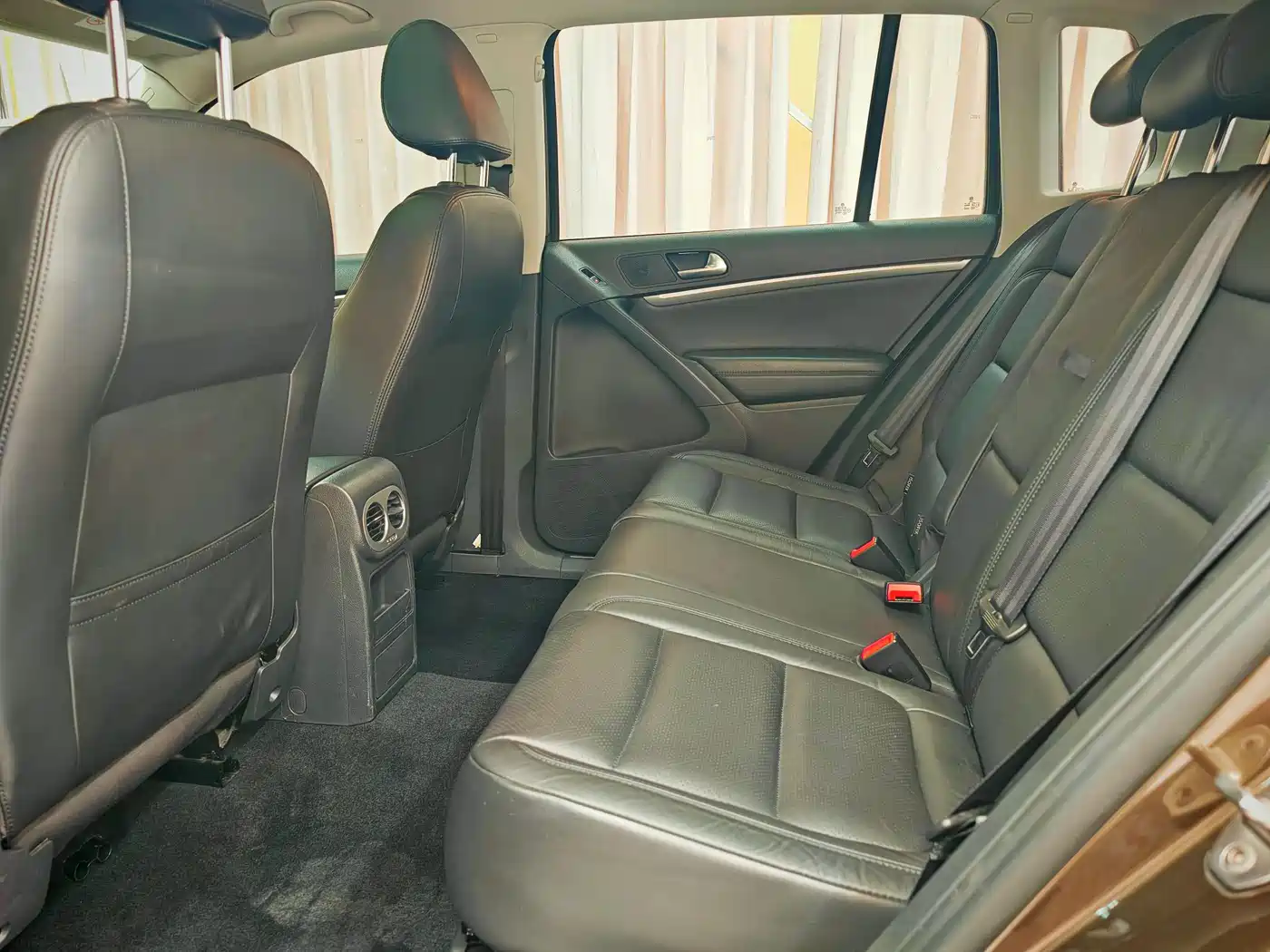 Volkswagen Tiguan 2015 1.8TSI Automatic 2WD Highline фото 19