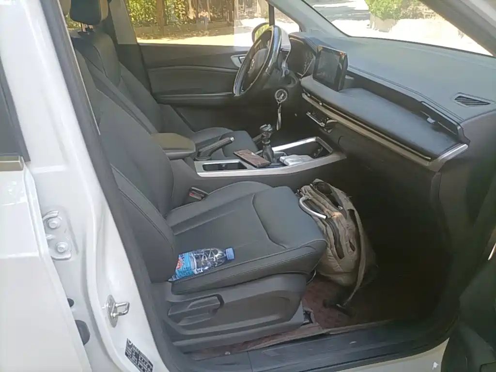 Wuling Motors Wuling Jiachen 2024 2022 1.5L Manual Free Comfort