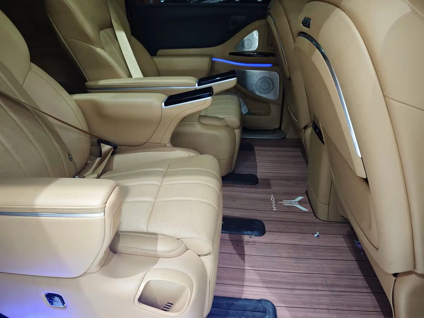 Voyah Auto Voyah Dreamer 2026 2026 PHEV Champion Edition