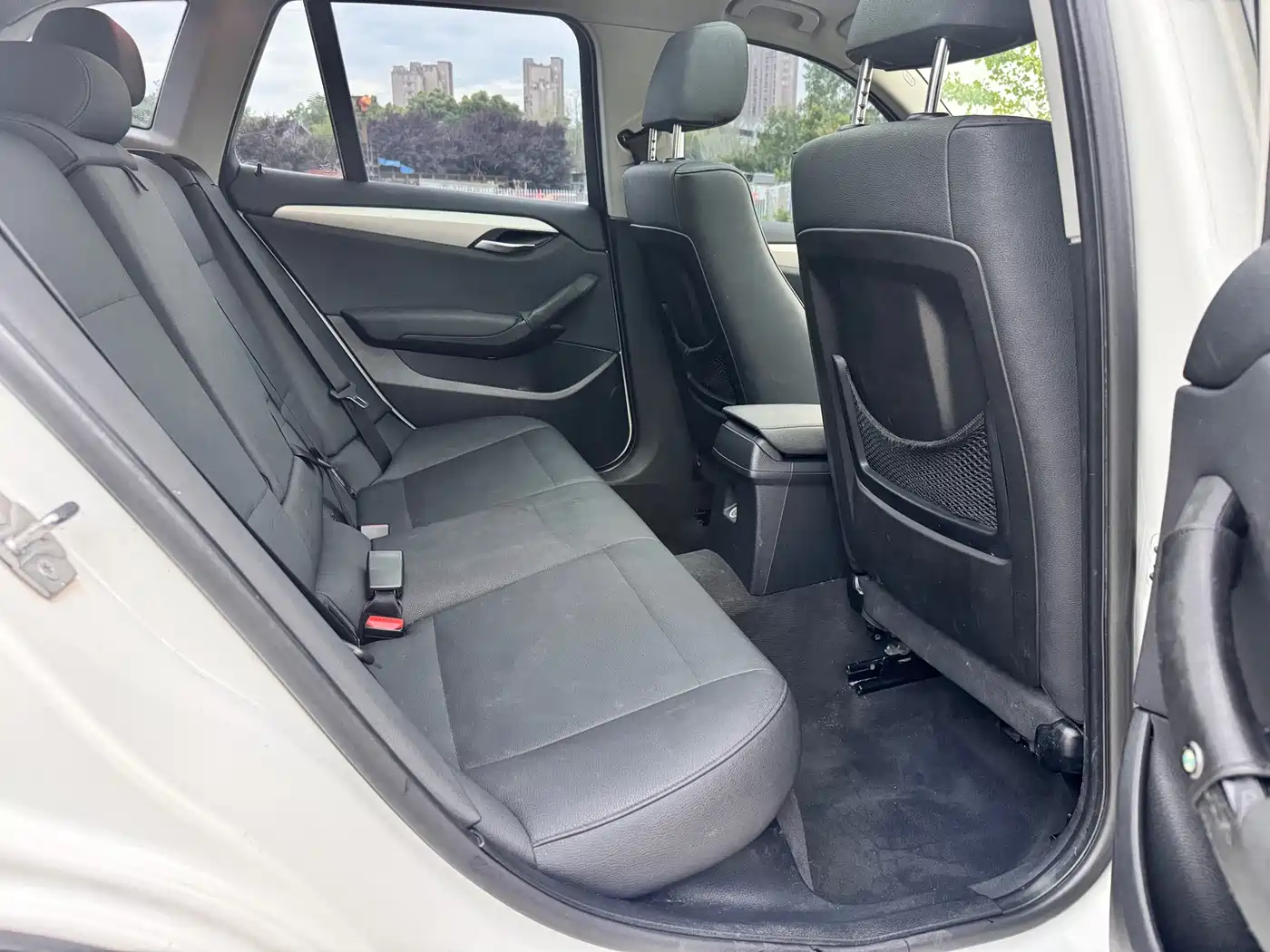 BMW X1 (Import) 2012 sDrive18i Luxury фото 19