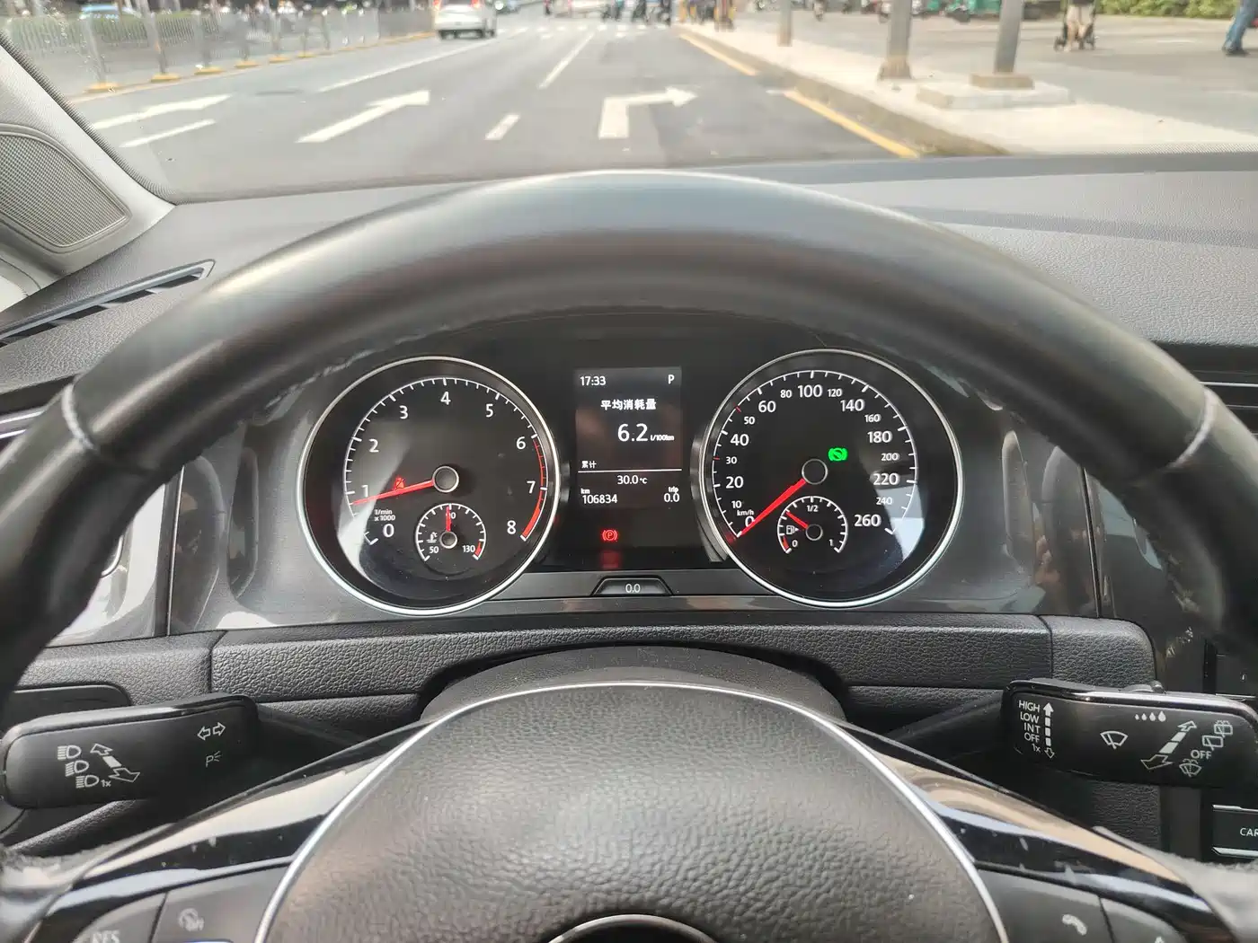 Volkswagen Golf 2018 230TSI Automatic Comfort фото 15