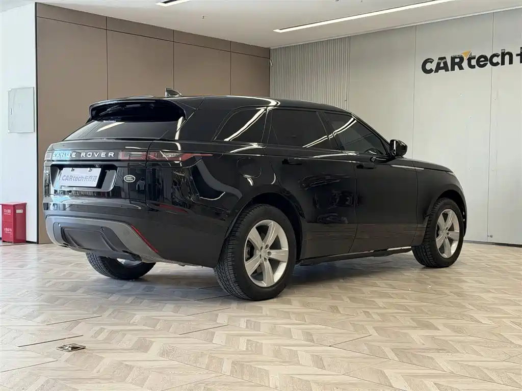 Land Rover Range Rover Velar 2019 250PS фото 5