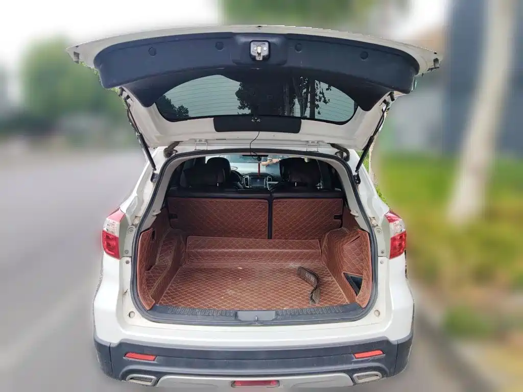 Venucia T70X 2017 2016 2.0L Manual Rui Xiang Sport Edition
