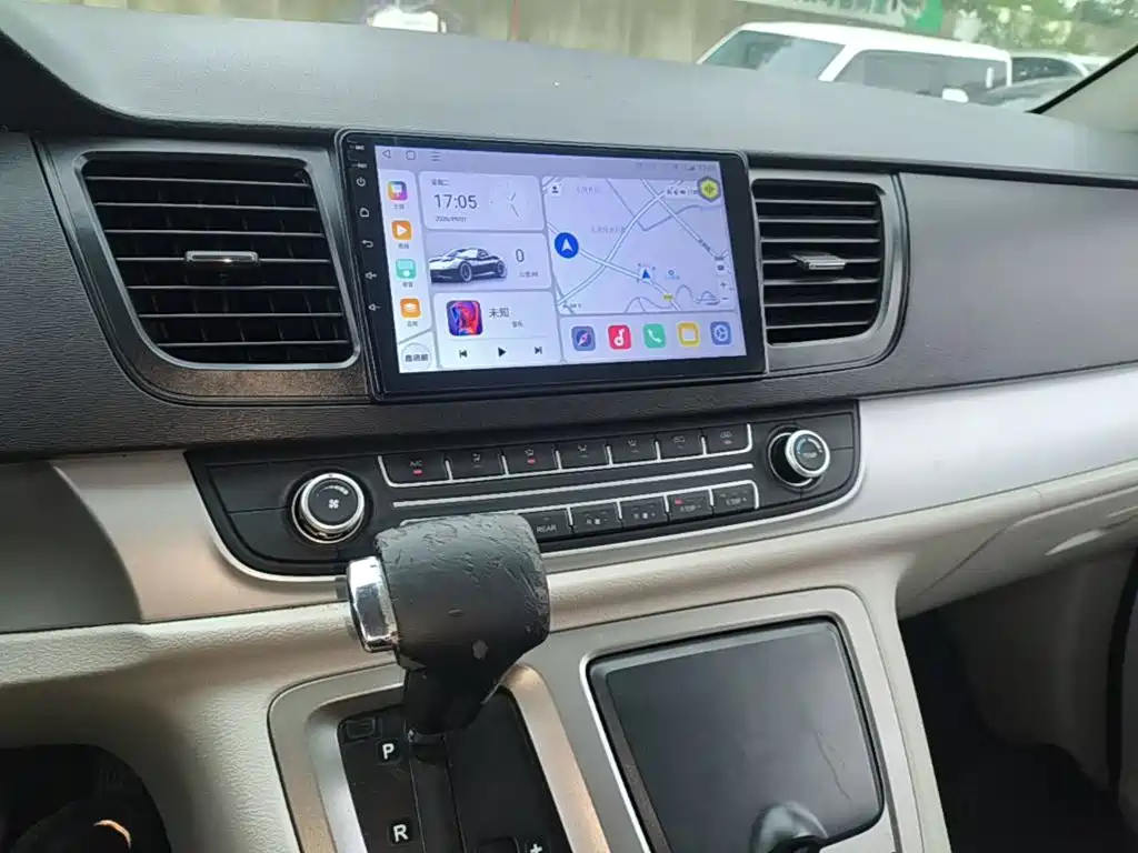 SAIC Maxus Maxus G10 2016 2014 Model Year 2.0T Auto Elite