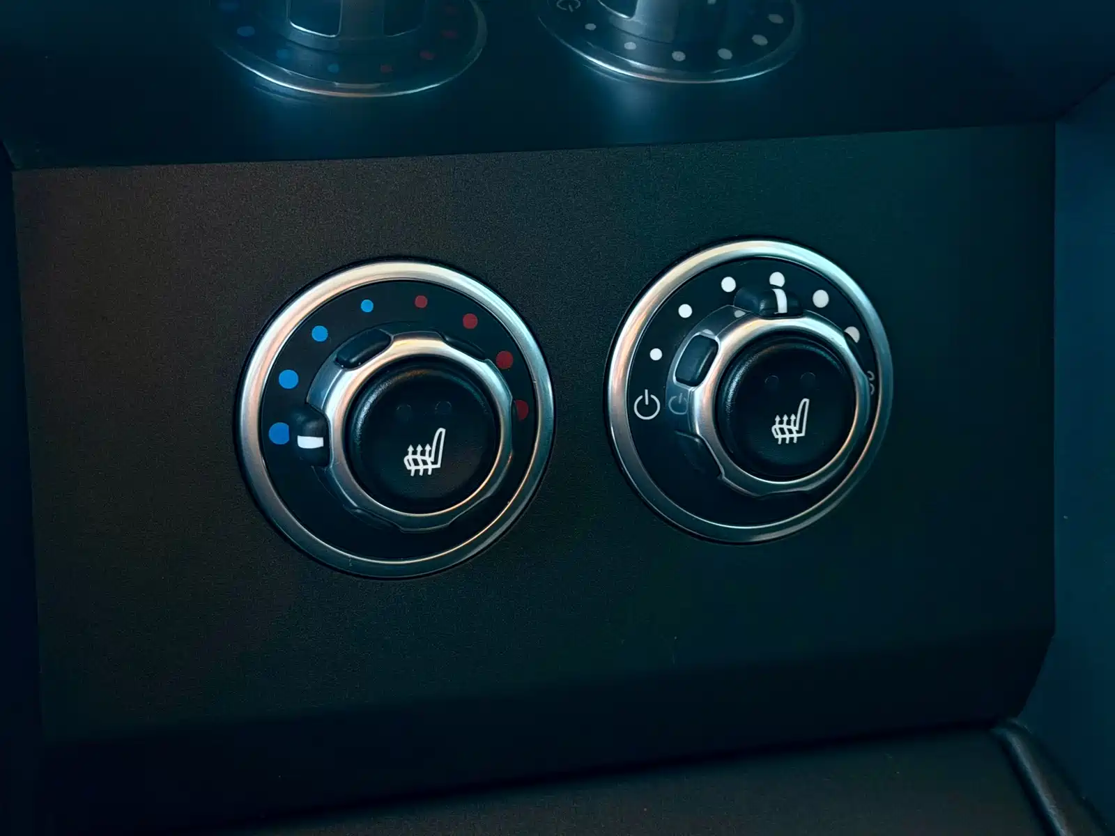 صورة 15 - Land Rover Range Rover