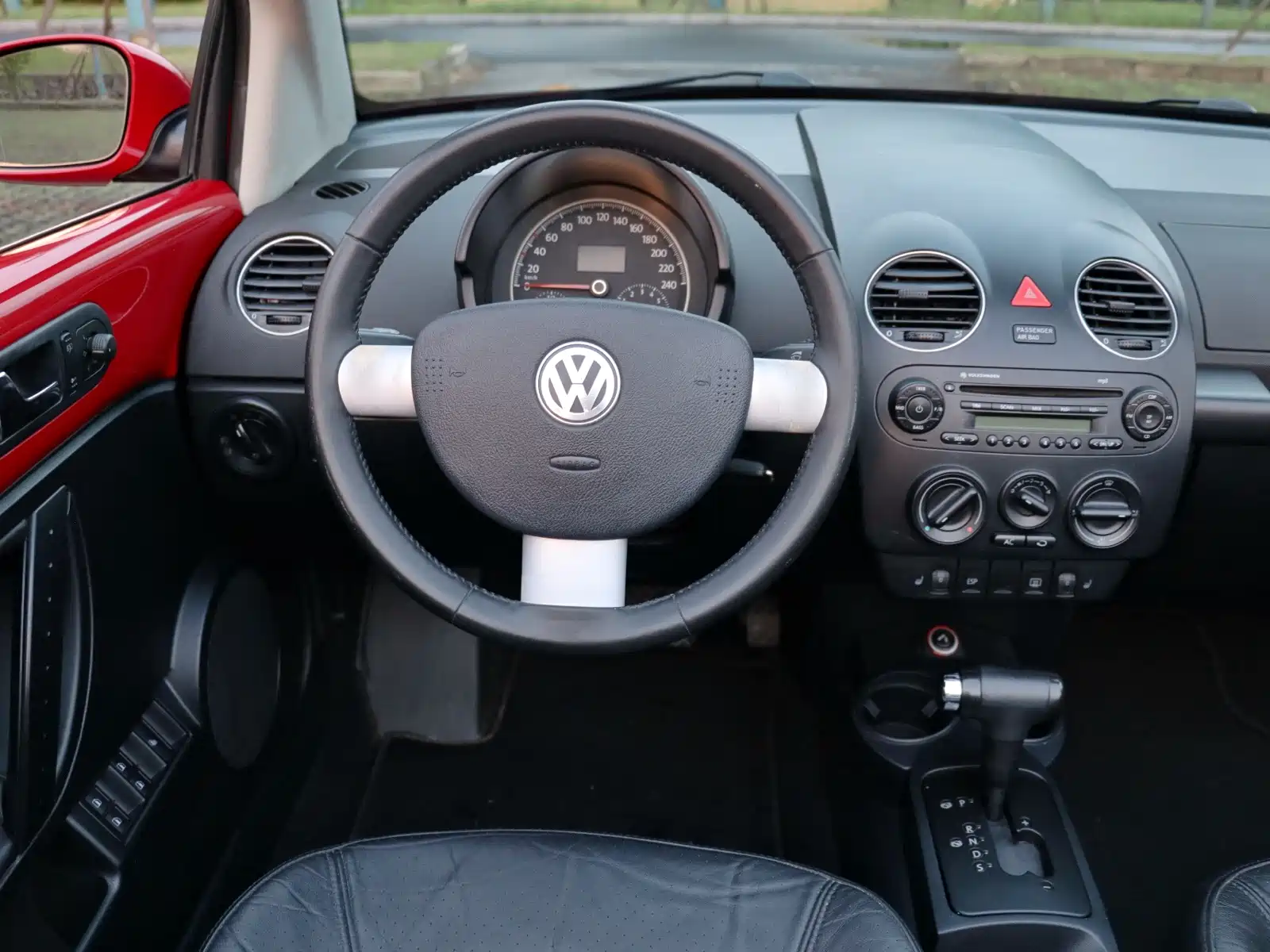 Photo 12 - Volkswagen Beetle