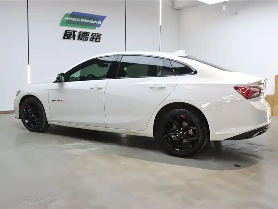 Chevrolet Malibu XL 2019 Redline 550T Automatic Sharp Action Edition фото 5