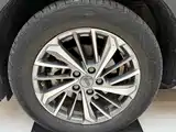 Фото 4 - Geely Coolray