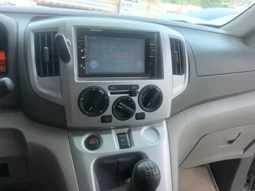 Nissan NV200 2014 2014 1.6L Manual Premium (China IV)