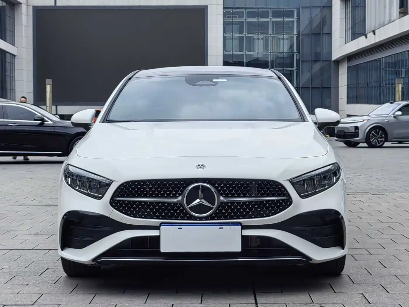 Mercedes-Benz A-Class 2025 2025 A 200 L Fashion Edition