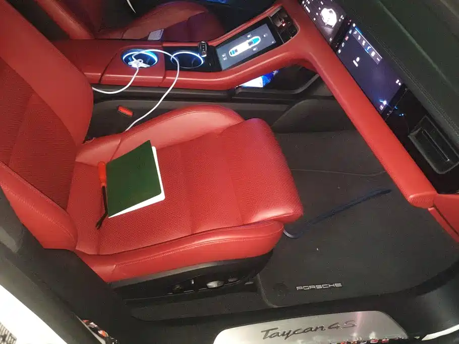Porsche Taycan 2020 2019 Taycan 4S