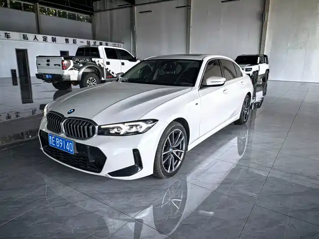 BMW 3 Series 2023