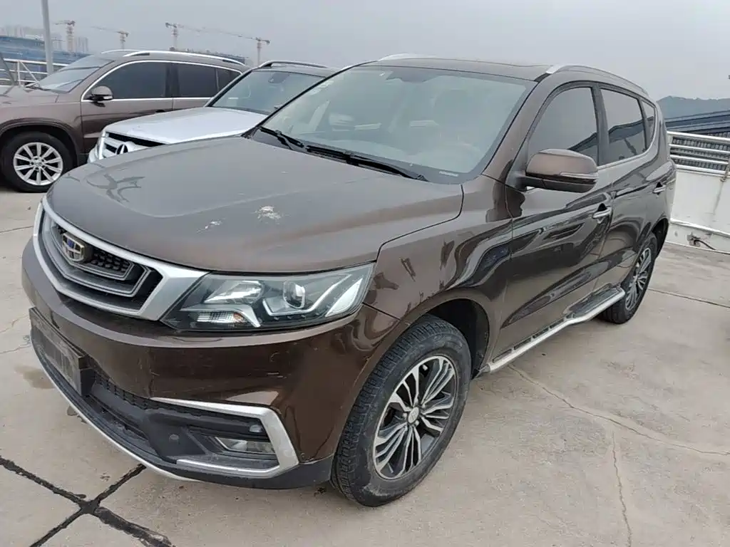 Фото 1 - Geely Emgrand X6