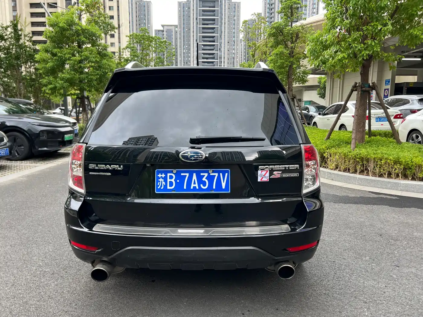 Photo 5 - Subaru Forester