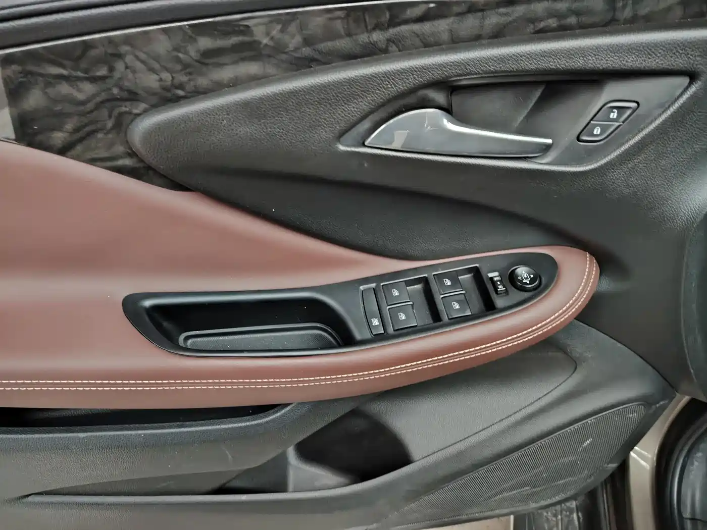 Buick Envision Plus 2015 2016 20T 2WD Elite
