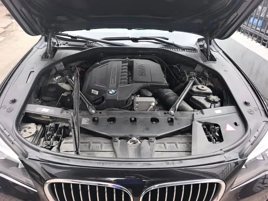 BMW 7 Series 2014 2013 Model 740Li xDrive