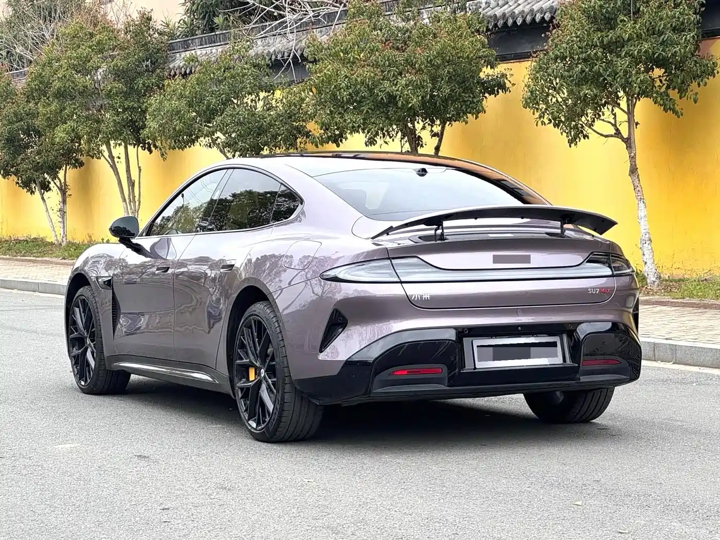 XIAOMI CAR XIAOMI SU7