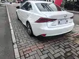 Фото 7 - Lexus IS