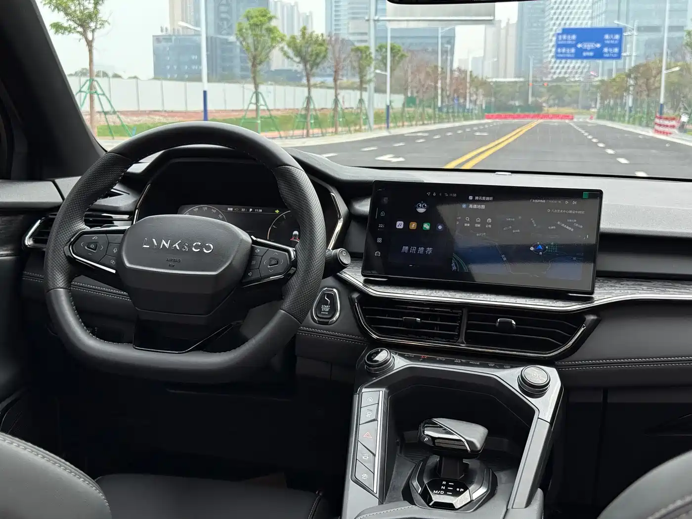 Lynk & Co 06 2023 Remix 1.5T Power Pro фото 37