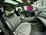 Photo 15 - Buick LaCrosse