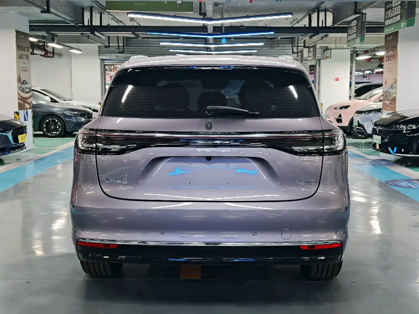 Фото 4 - Shangjie SUV