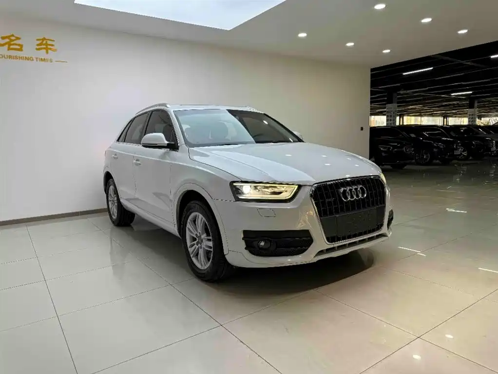 Audi Q3 2013 35 TFSI quattro Technology фото 3