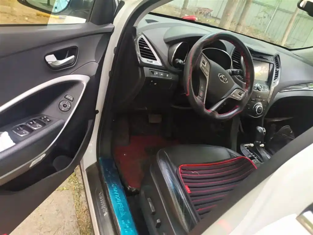 Hyundai Santa Fe 2015 2.0T Automatic 2WD Smart 5-Seater фото 23