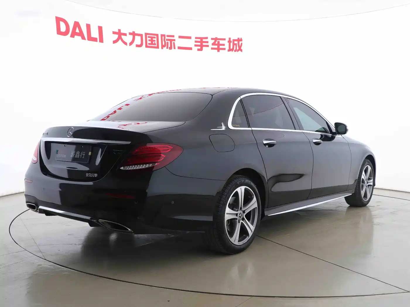 Mercedes-Benz E-Class 2019 E 200 L Sport фото 14