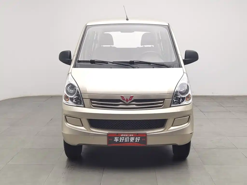 Wuling Motors Wuling Rongguang S 2023 2023 1.5L Base 5/7 Seater