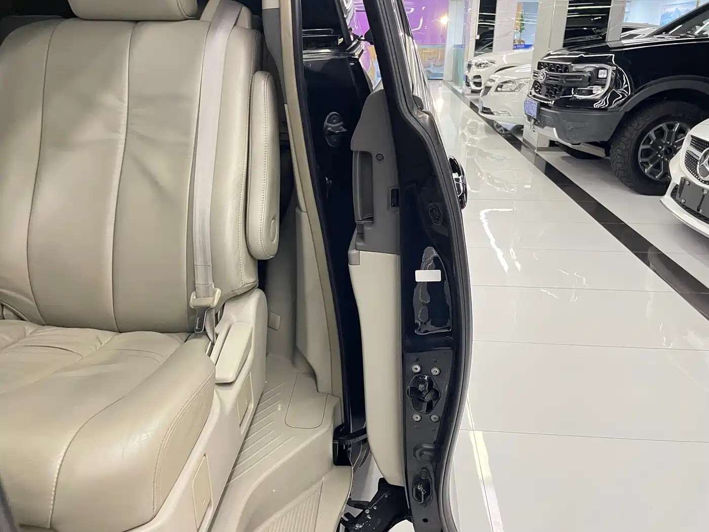 Toyota Previa 2007 3.5L 7-Seater Luxury фото 39