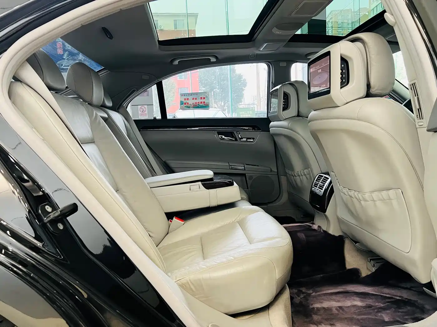 Mercedes-Benz S-Class 2010 S 300 L Business фото 18