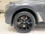 صورة 4 - BMW X7