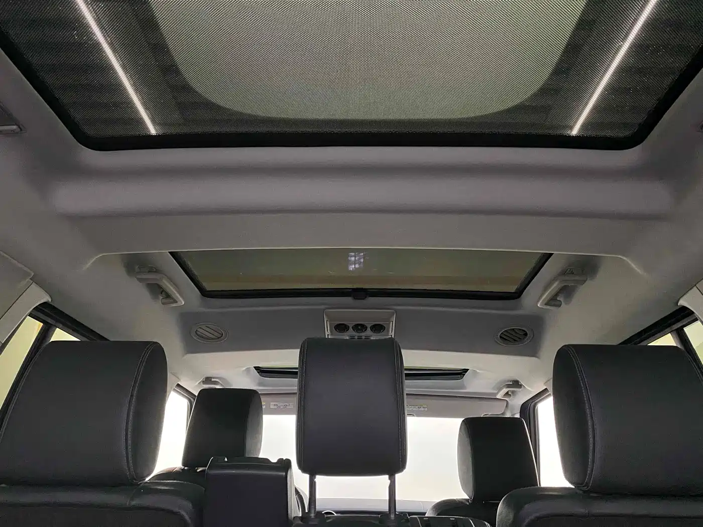 Land Rover Discovery 2013 3.0 SDV6 HSE Diesel фото 18