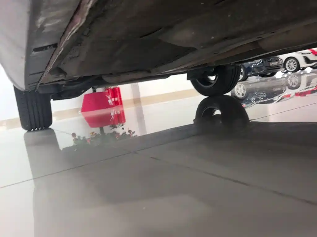 Geely Yuanjing X1 2019 2017 1.3L Auto Fun Edition