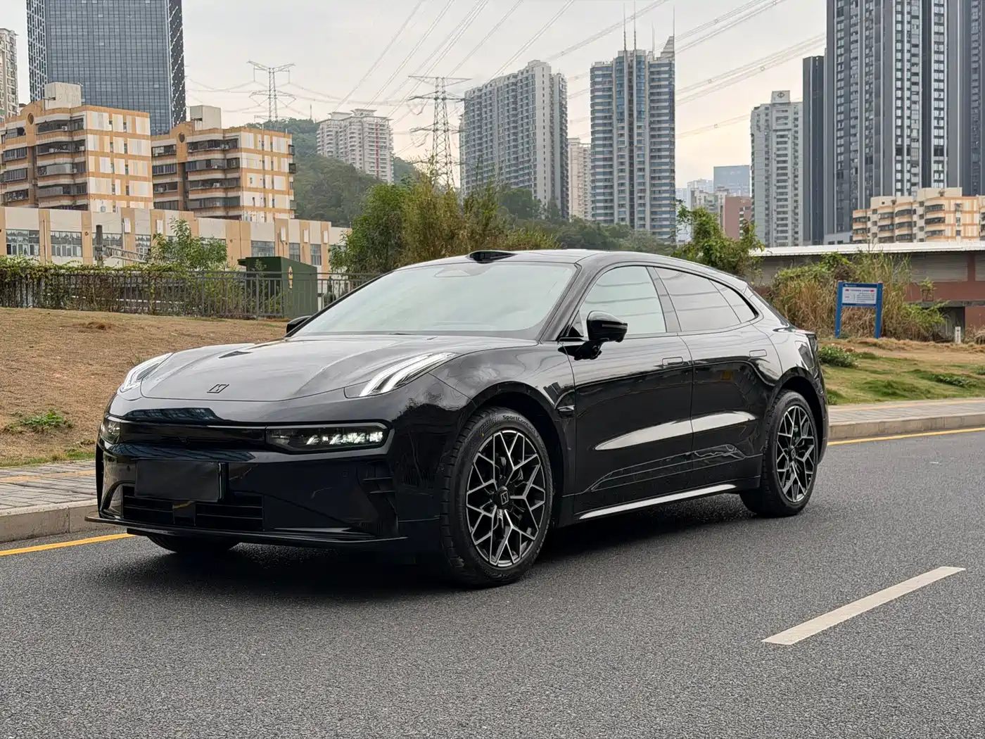 ZEEKR EXTREME KRYPTON 001