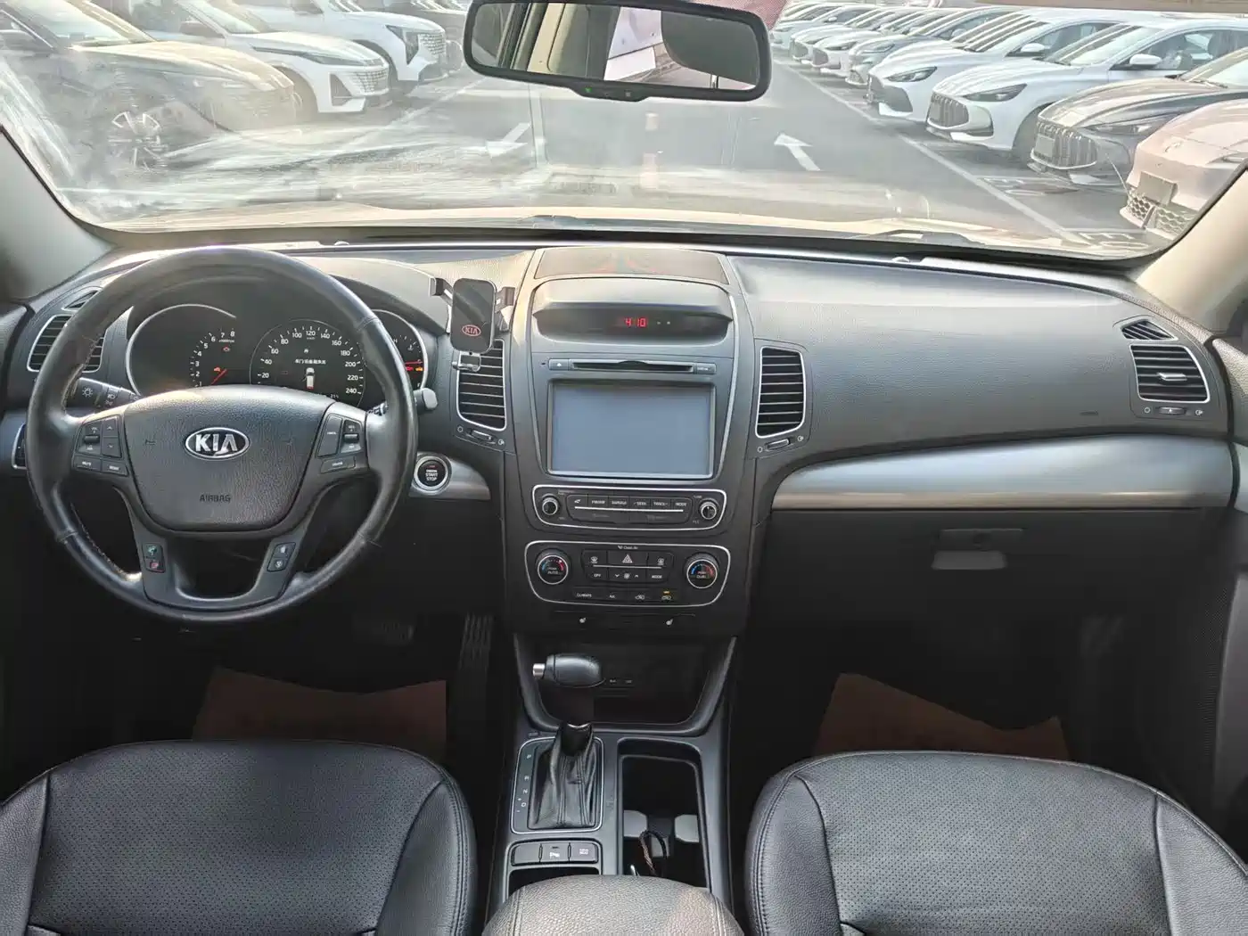 Kia Sorento 2013 2.4L 5-seat Gasoline Luxury Edition фото 6