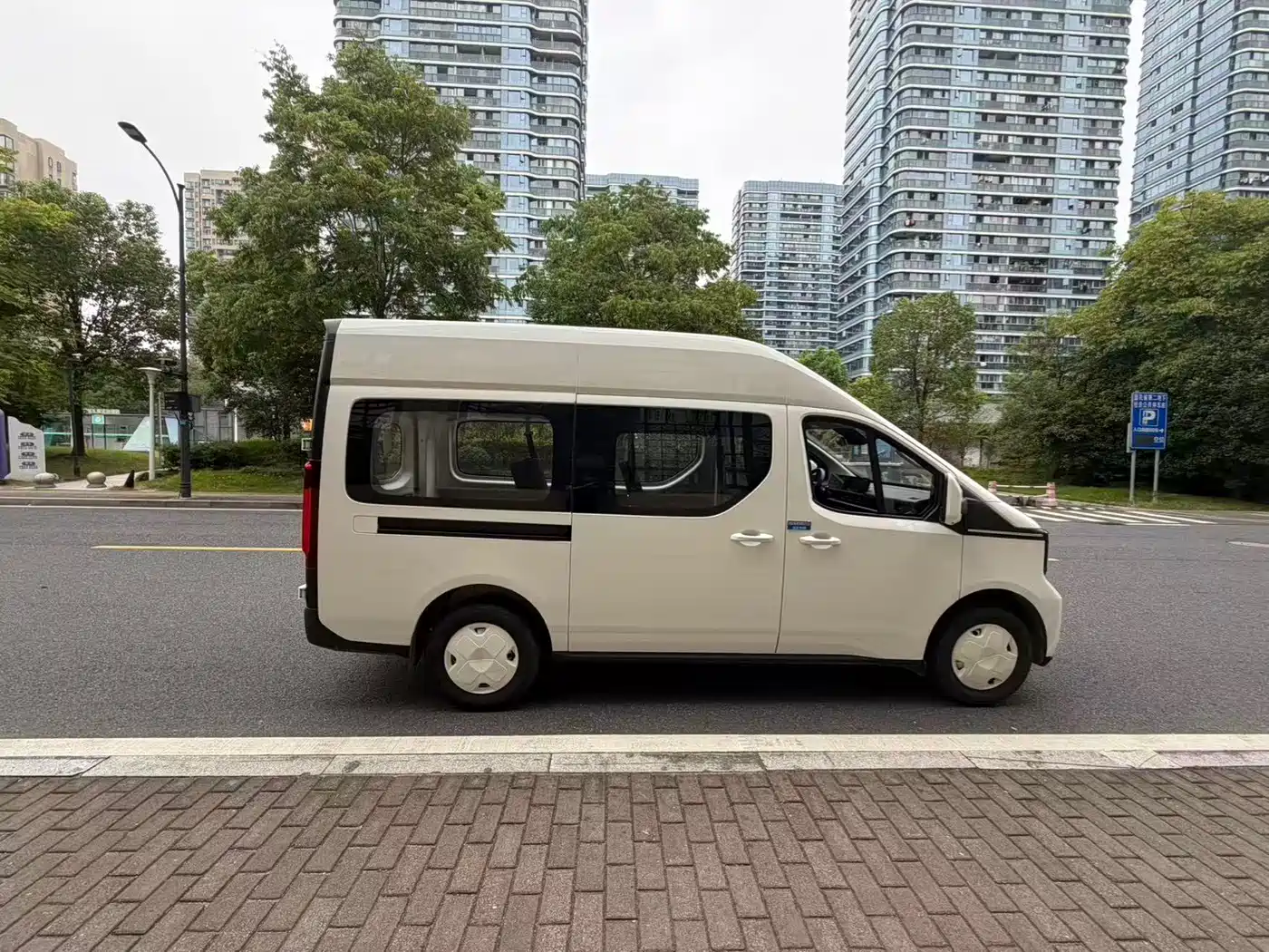 Changan Kaicheng V919 2025 2025 Express Cabin CATL 53kwh Short Wheelbase High Roof Smart 6-Seater