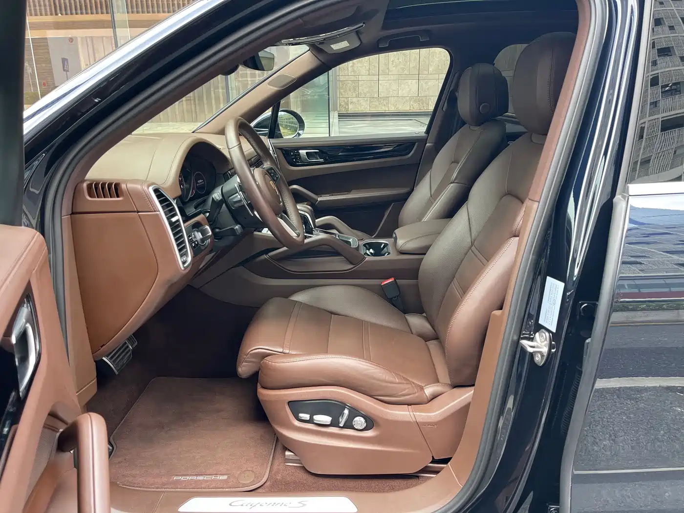 Porsche Cayenne 2018 Cayenne S 2.9T фото 16