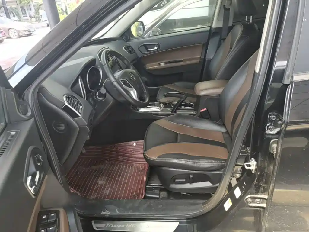 GAC Trumpchi Trumpchi GS5 Super 2015 2015 2.0L Automatic 2WD Elite Edition
