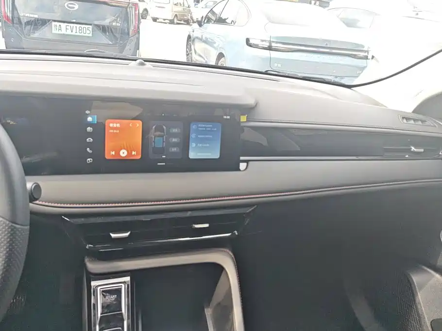 Roewe i5 2026 2023 1.5L CVT Luxury Edition