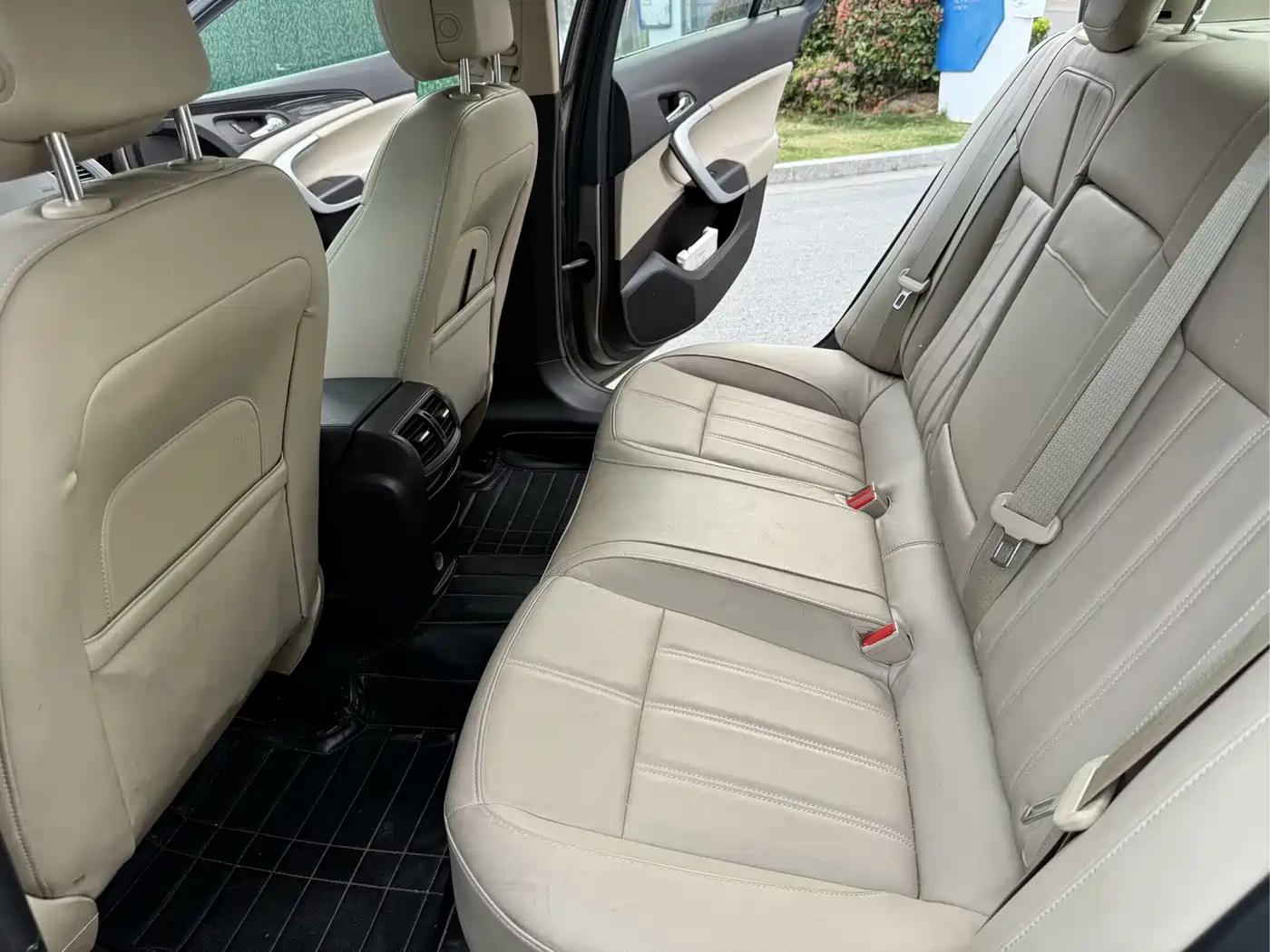 Buick Regal 2014 2.0L Elite Fashion Type фото 9