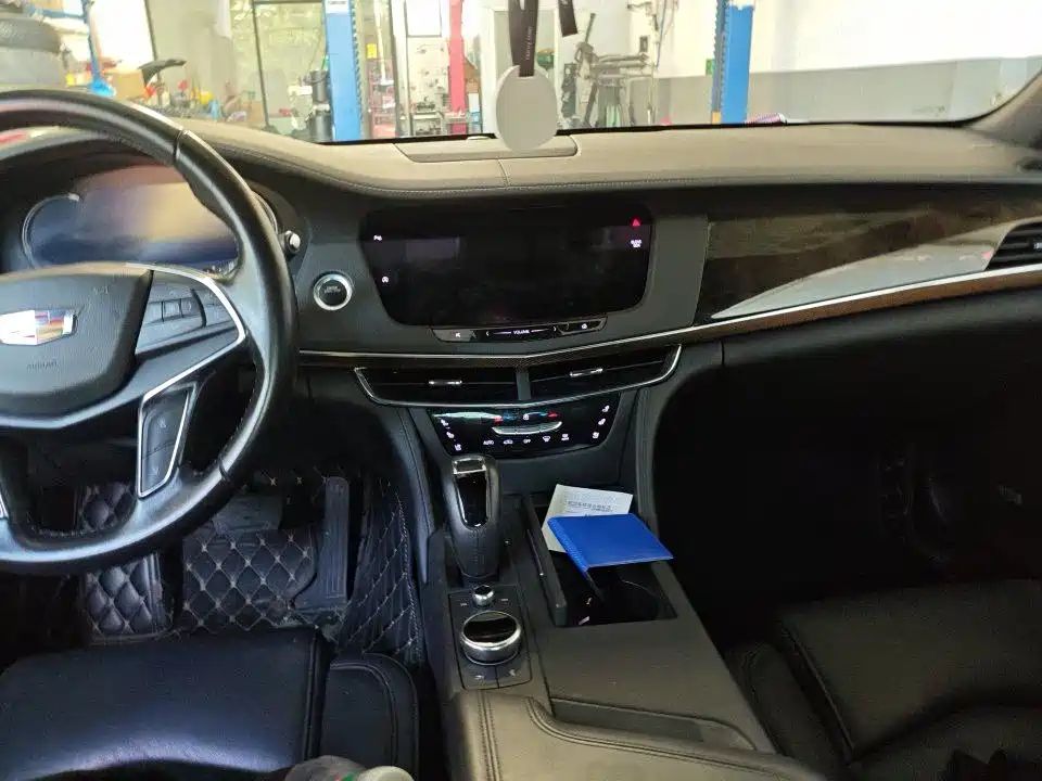 Фото 3 - Cadillac CT6