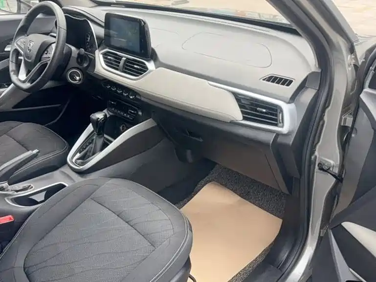 Baojun 510 2020 2019 1.5L CVT Joy Edition China VI