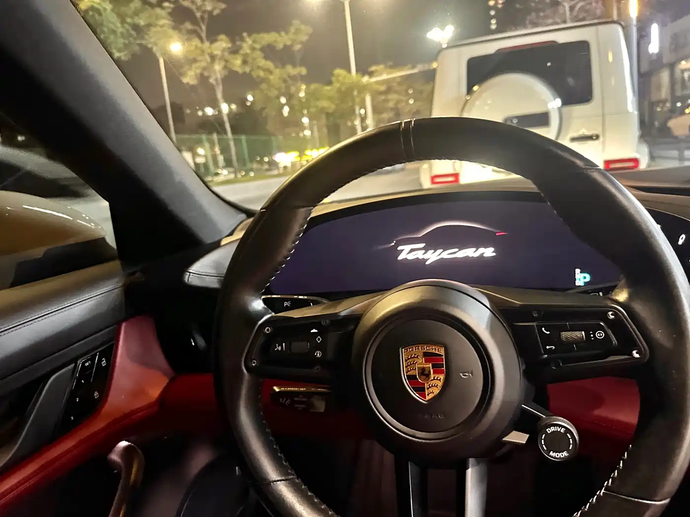 Porsche Taycan 2022 Taycan фото 8